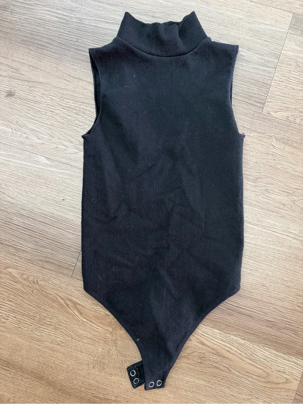 Good American Black Sleeveless Turtleneck Bodysuit